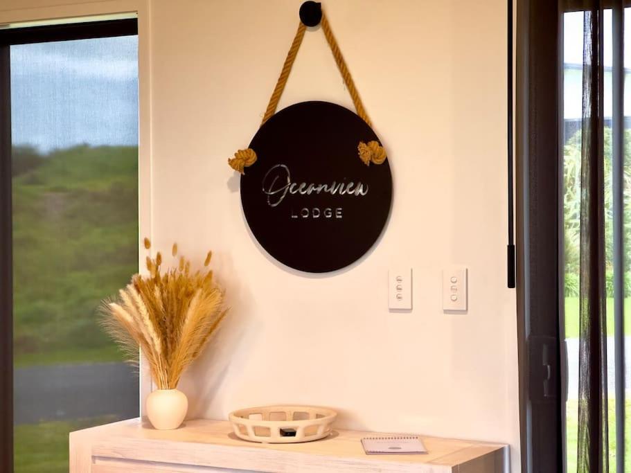 Luxury Absolute Ocean View Lodge Waverley Town District Extérieur photo
